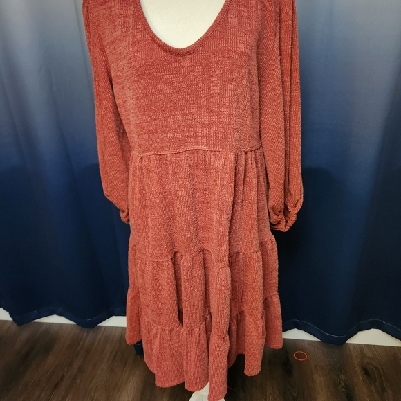 NWOT Rust long sleeve light weight sweater dress by Max Studio. - Picture 2 of 5